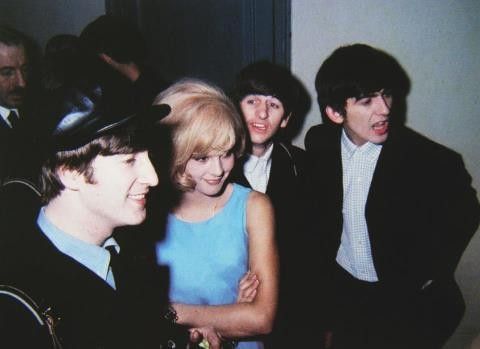 CINEMONDE N°1532 - Décembre 1963 - Les Beatles, Sylvie Vartan, R.Anthony - Revue Cinéma