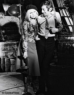 Serge Gainsbourg Q8xm9bbj